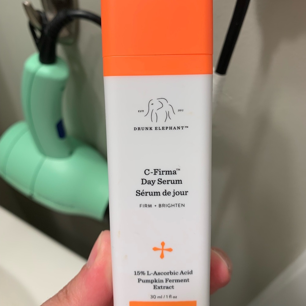 Drunk Elephant C-Firma vitamin c serum